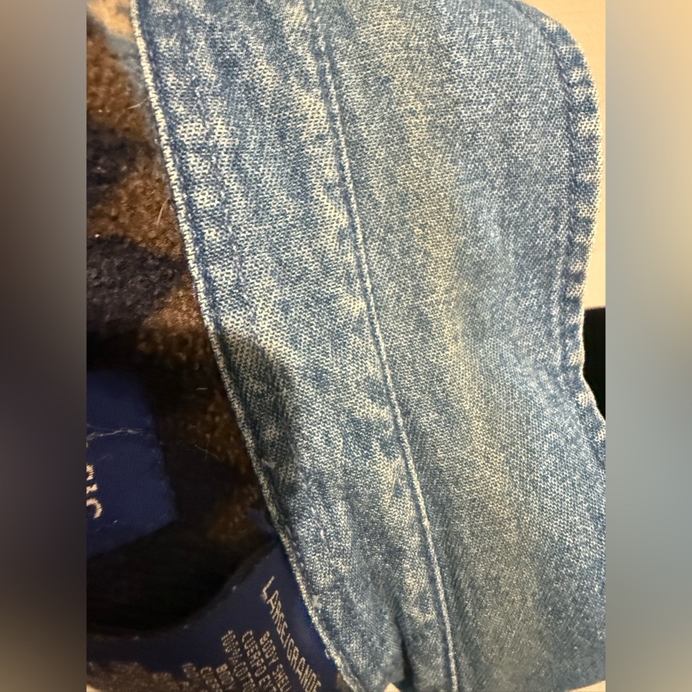 Basic Editions Blue Denim Jacket with Patterned Lining - Picture 6 of 6